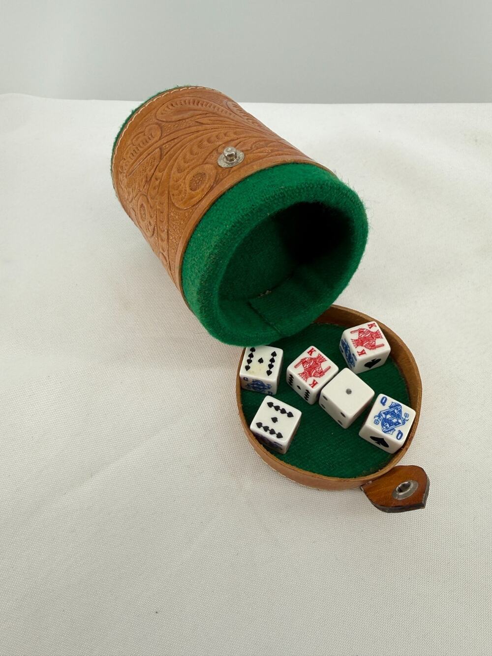 Vintage Mexico Leather Dice Cup Poker Dice Set Embossed Felt Lined Case